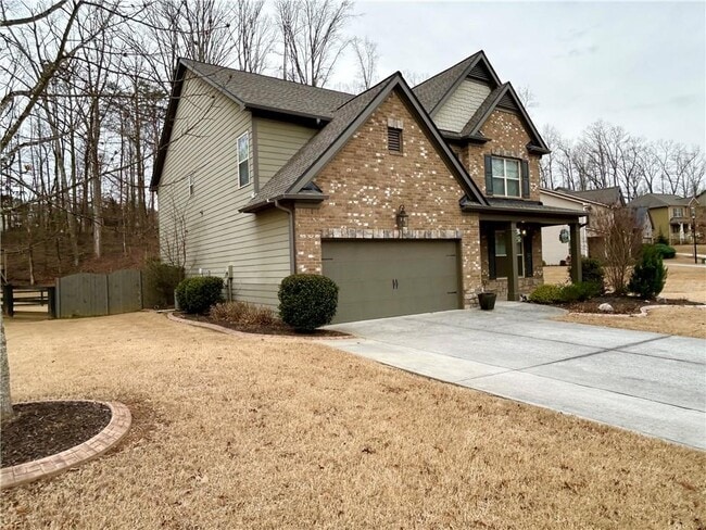 5665 Carruth Lake Dr in Cumming, GA - Building Photo - Building Photo