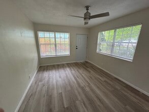 217 SW 11th Ct, Unit 1 in Fort Lauderdale, FL - Building Photo - Building Photo