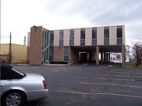55 E Main St in Webster, NY - Building Photo - Building Photo
