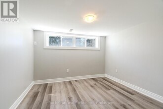 543 E 27th St in Hamilton, ON - Building Photo - Building Photo