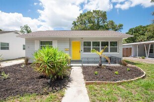 5442 9th Ave N in St. Petersburg, FL - Building Photo