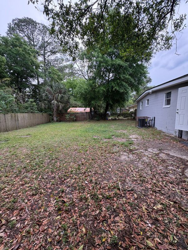 2540 Spirea St in Jacksonville, FL - Building Photo - Building Photo