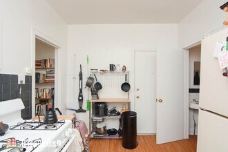 1933 W Crystal St, Unit A05K in Chicago, IL - Foto de edificio - Building Photo