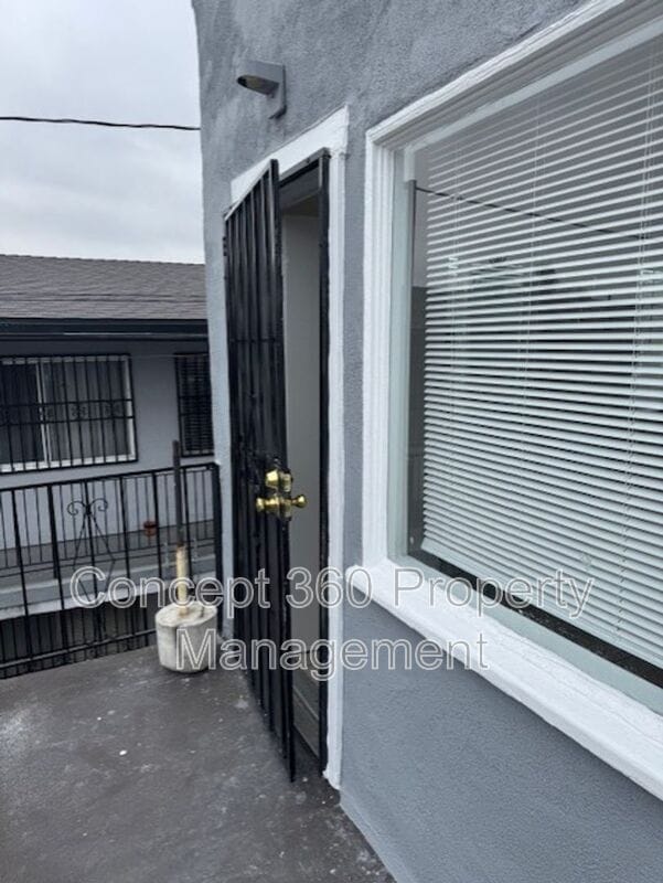 758 Cerritos Ave in Long Beach, CA - Building Photo - Building Photo