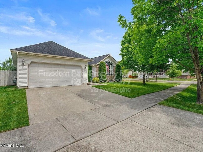 property at 2777 W Apperson Dr