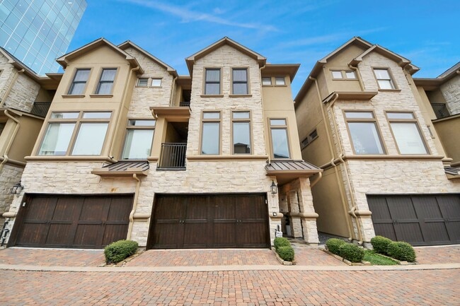 12790 Yorkstone Dr in Houston, TX - Foto de edificio - Building Photo