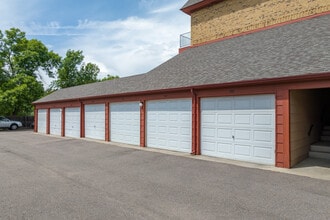 Vintage Place Retirement 55+-No Pets Allowed in Wheat Ridge, CO - Building Photo - Building Photo