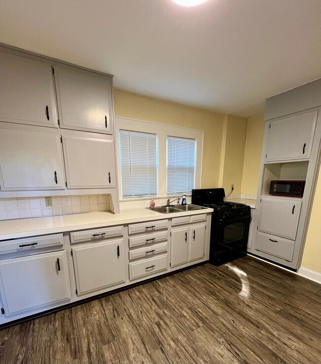 1116 Murray Ave in Akron, OH - Building Photo - Building Photo