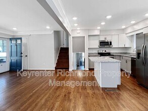 2704 Susten Ct in Richmond, VA - Building Photo - Building Photo