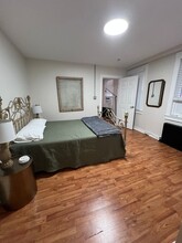 321 E Chestnut St in Lancaster, PA - Building Photo - Building Photo