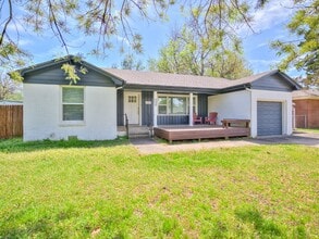 1222 Westlawn Dr in Norman, OK - Foto de edificio - Building Photo