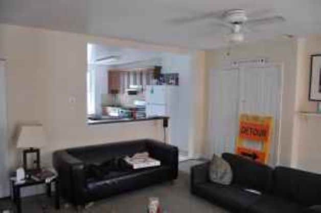 135 Green Ln, Unit 2 in Philadelphia, PA - Foto de edificio - Building Photo