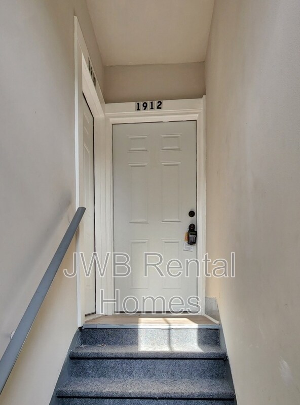 1912 Silver St in Jacksonville, FL - Building Photo - Building Photo