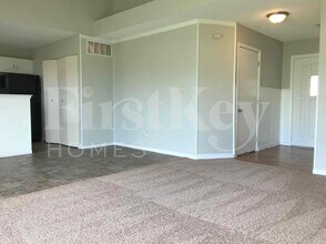 2814 Boyd Ln in Indianapolis, IN - Foto de edificio - Building Photo