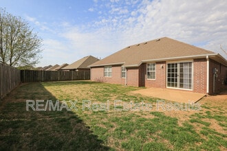 6303 S 37th St in Rogers, AR - Building Photo - Building Photo