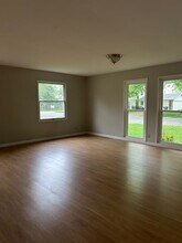 837 Fort Henry Rd in Belleville, IL - Building Photo - Building Photo