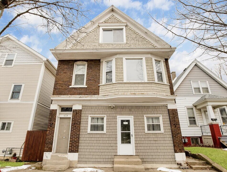 2772 N Bremen St in Milwaukee, WI - Building Photo