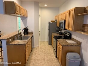 127 Anchorage Ave in Cape Canaveral, FL - Building Photo - Building Photo