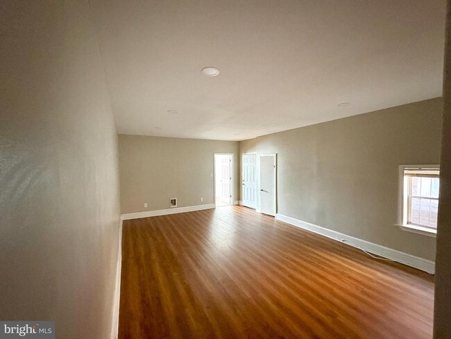 property at 3241 N Front St