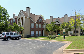 Preserve at Wells Branch in Austin, TX - Building Photo - Building Photo