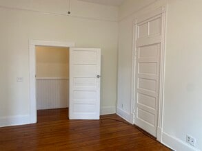 1116 Habersham St, Unit 2 in Savannah, GA - Building Photo - Building Photo
