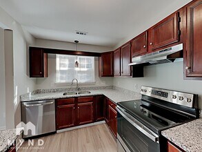 7515 Pence Pond Ln in Charlotte, NC - Building Photo - Building Photo