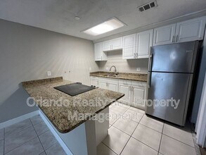 4142 Flying Fortress Ave in Kissimmee, FL - Building Photo - Building Photo