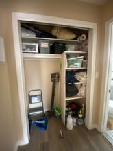 123 Sewall Ave, Unit 1A in Brookline, MA - Foto de edificio - Building Photo