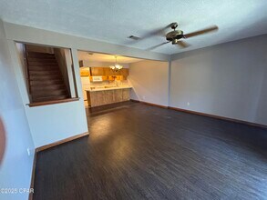 6441 Oak Shr Dr in Panama City, FL - Building Photo - Building Photo