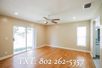 12715 SW 7th Pl in Davie, FL - Building Photo - Building Photo
