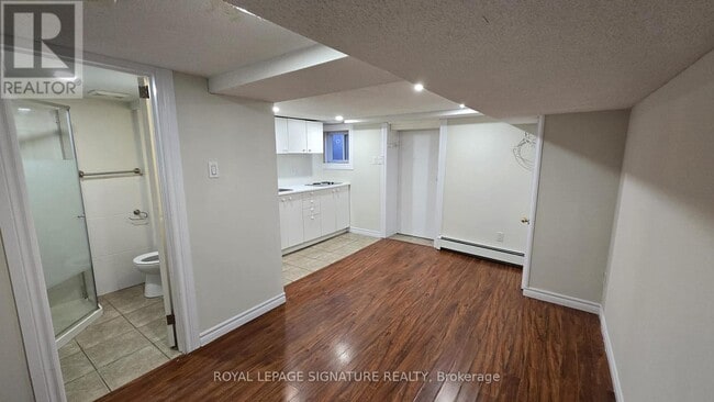 property at 3661 Lake Shore Blvd W