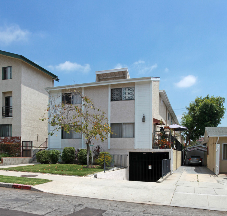 1146 Irving Ave in Glendale, CA - Building Photo