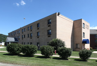 Friendship House in Grayson, KY - Building Photo - Building Photo