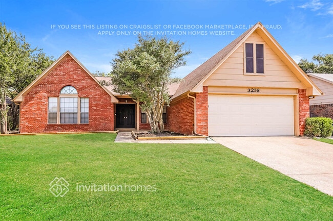 property at 3216 Cliffview Dr