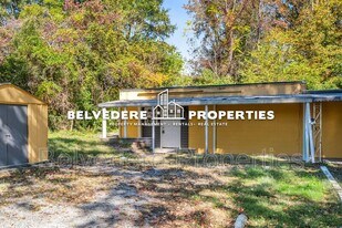 1210 Valley View St in Greensboro, NC - Building Photo