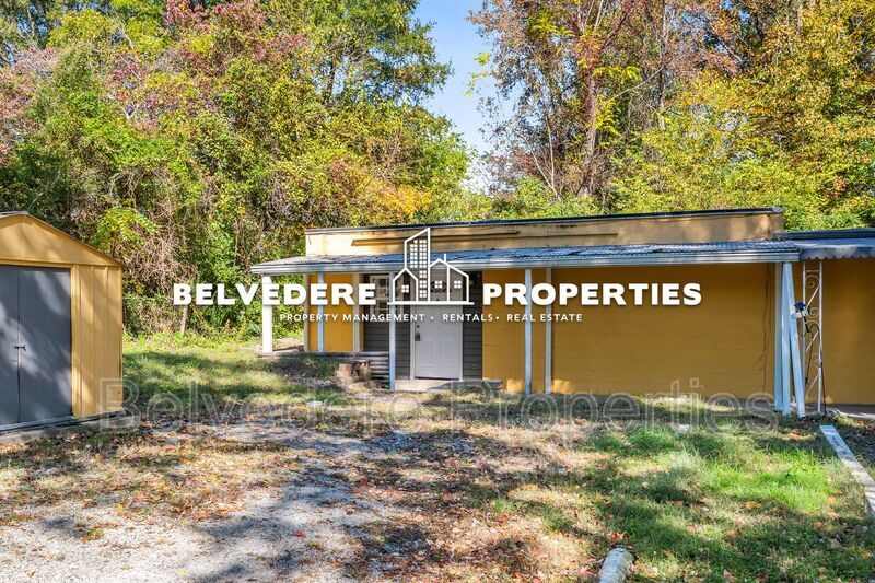 1210 Valley View St in Greensboro, NC - Building Photo