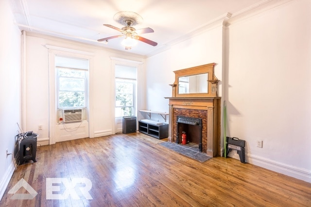 property at 401 Hancock St