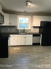 5027 Baylor Dr in Charlotte, NC - Building Photo - Building Photo