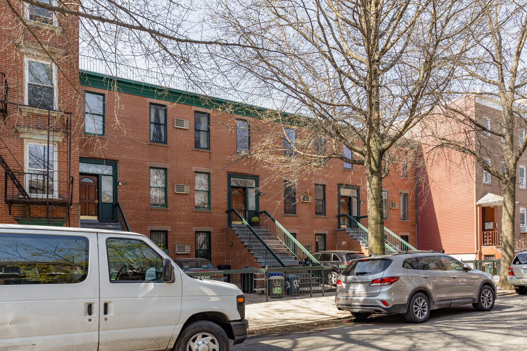 90 Butler St in Brooklyn, NY - Building Photo