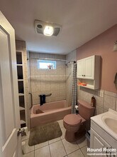 384 Washington St, Unit 1 in Cambridge, MA - Building Photo - Building Photo