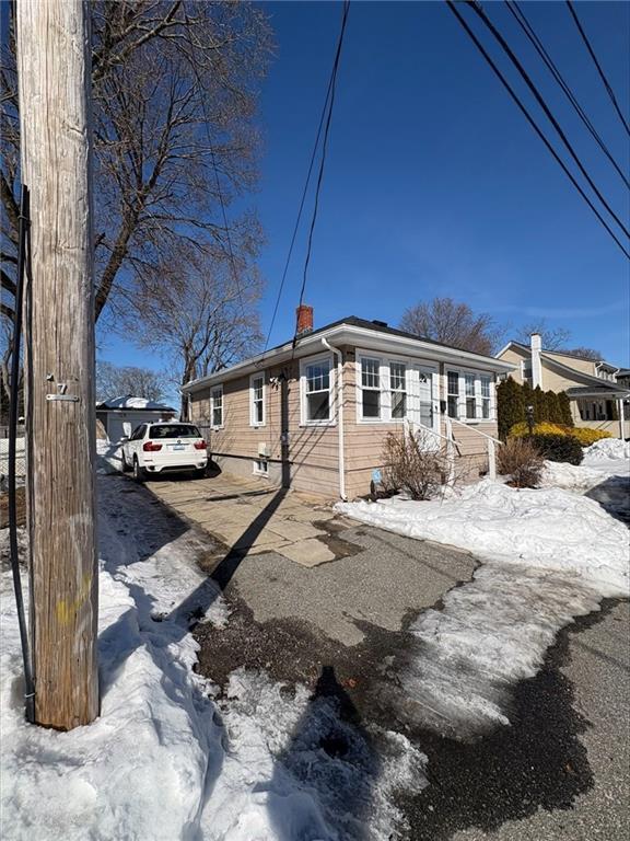 39 Mawney Ave in Warwick, RI - Building Photo - Building Photo