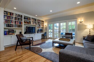 1545 Laurel Pl in Menlo Park, CA - Building Photo - Building Photo