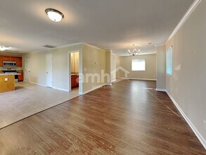 107 Oak Knoll Dr in Whitsett, NC - Building Photo - Building Photo