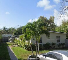 232 NE 13th St, Unit 232 NE 13th street in Delray Beach, FL - Building Photo