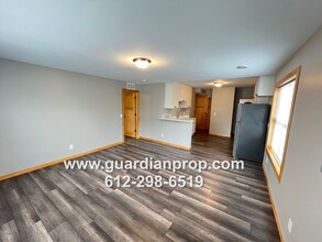 1783 Dayton Ave in St. Paul, MN - Building Photo - Building Photo