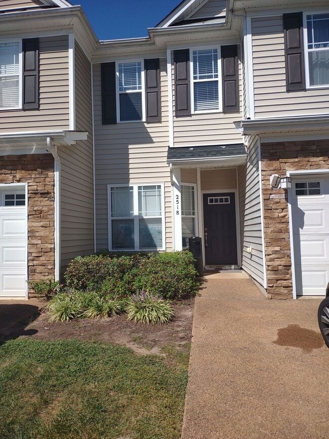 2518 Asher View Ct in Raleigh, NC - Building Photo - Building Photo