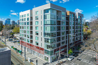 1430 Q Apartments in Sacramento, CA - Foto de edificio - Building Photo