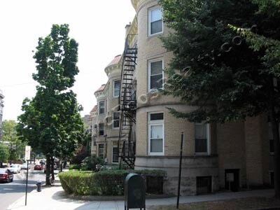 202 Saint Paul St in Brookline, MA - Foto de edificio