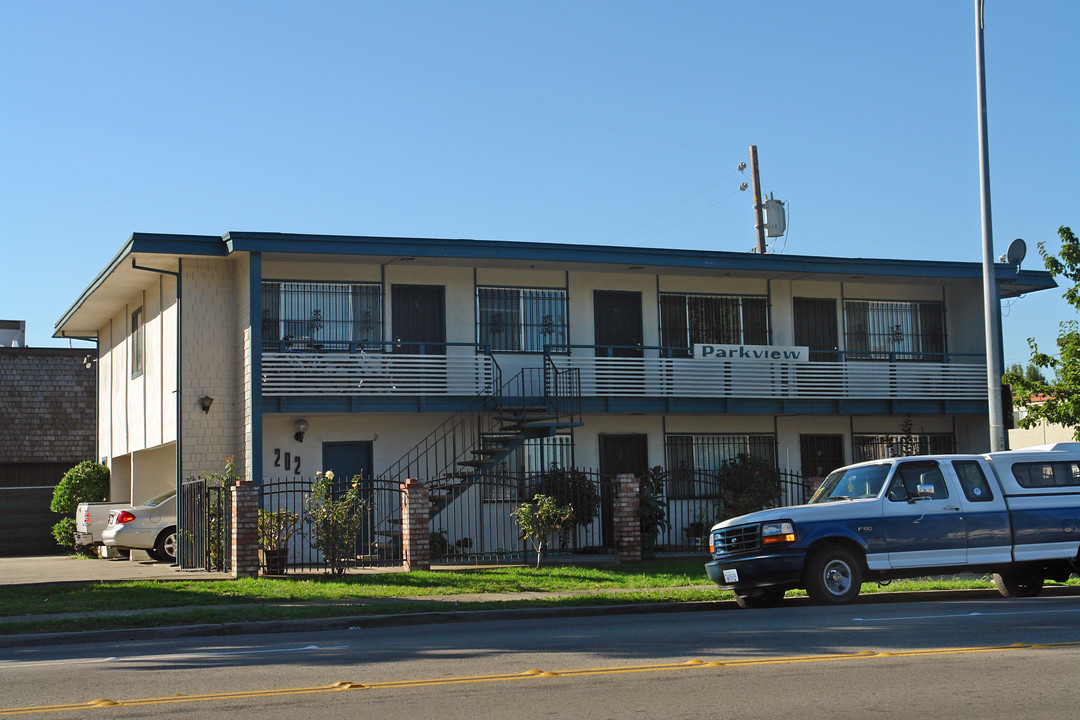 Parkview in Stockton, CA - Building Photo