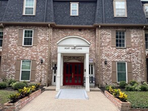 353 N Post Oak Ln in Houston, TX - Building Photo - Building Photo